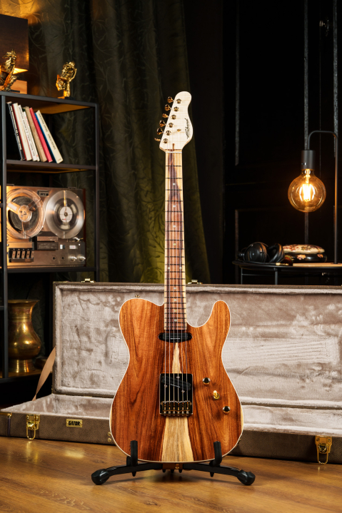 erhard-tele_2200px-1.jpg