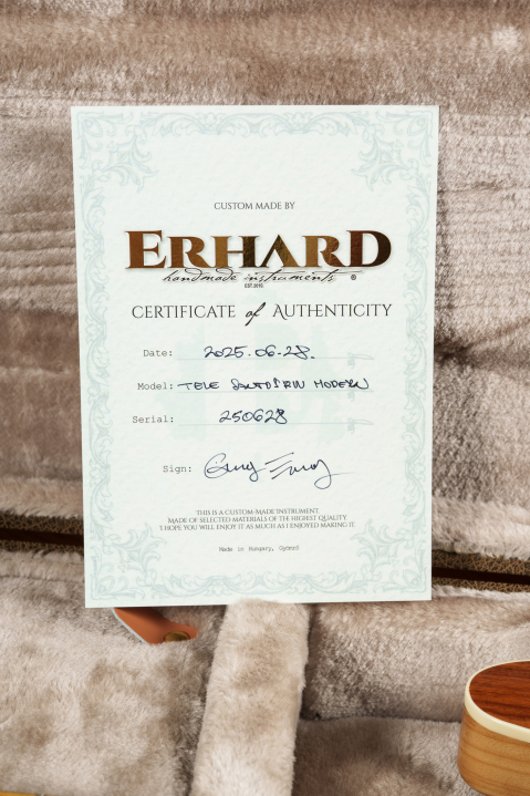 erhard-tele_2200px-18.jpg