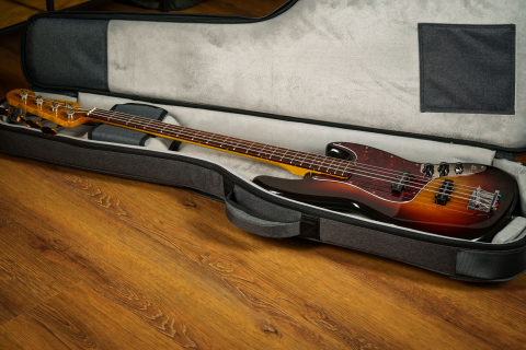 Erhard '62 Jazz Bass NOS
