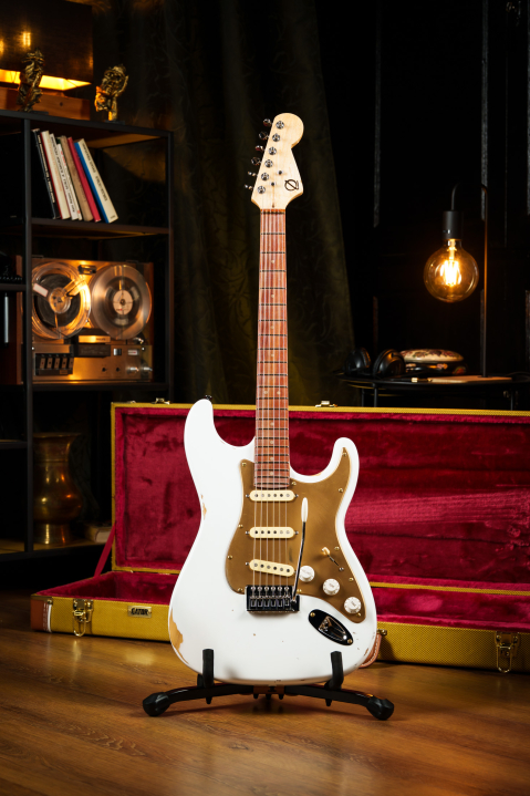gitarszalon-opt_2200px-1858.jpg