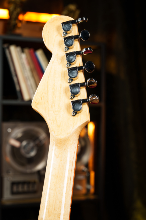 gitarszalon-opt_2200px-1860.jpg