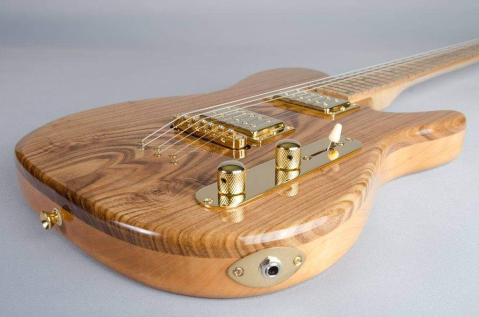 akác tele.jpg