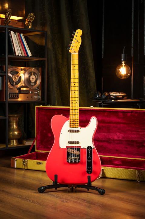 gitarszalon-opt_2200px-1910.jpg